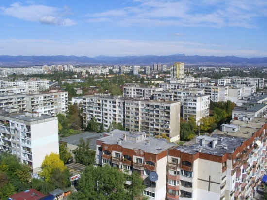 Дисбалансите на българския жилищен пазар се задълбочават