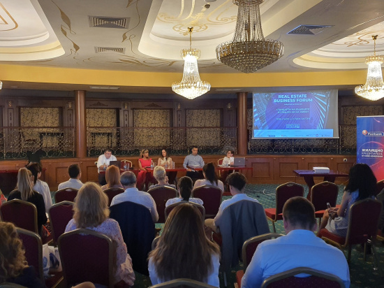 Real Estate Business Forum: Стара Загора прави голяма стъпка към нулеви въглеродни емисии в градския транспорт