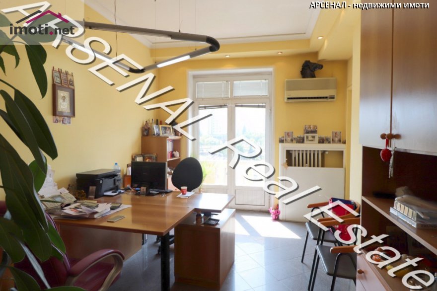 slider image