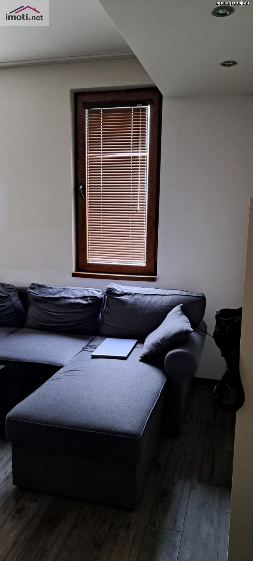 slider image