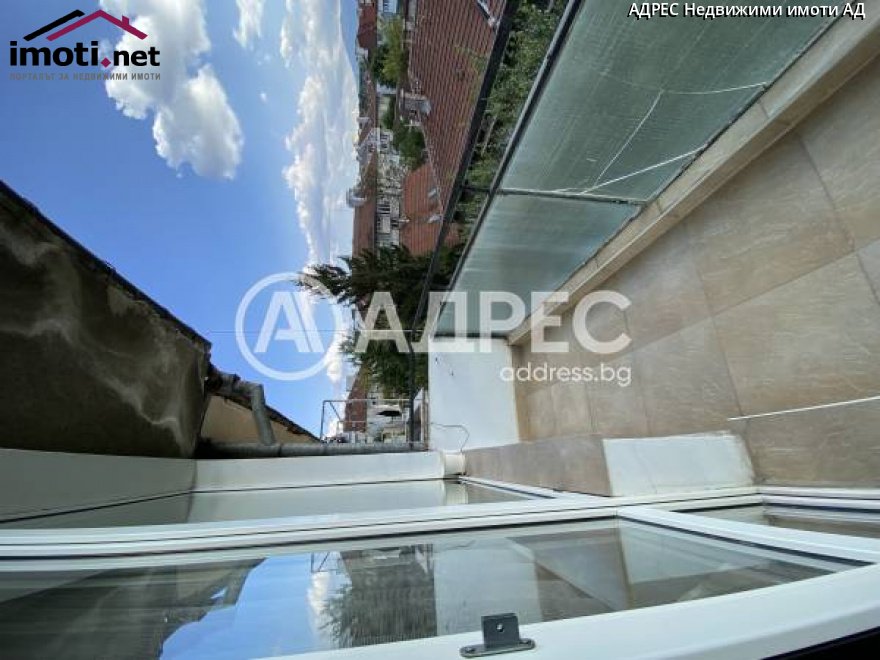 slider image