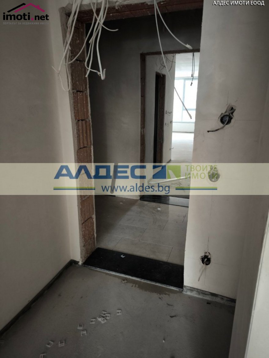 slider image