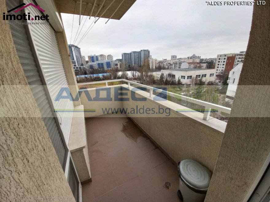 slider image