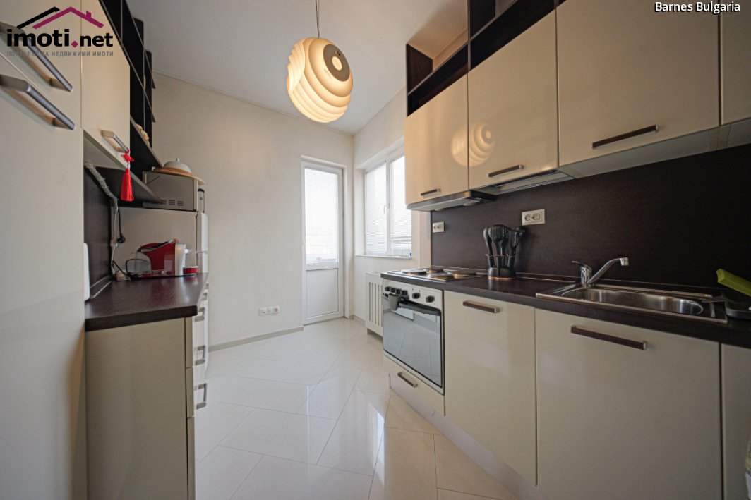slider image