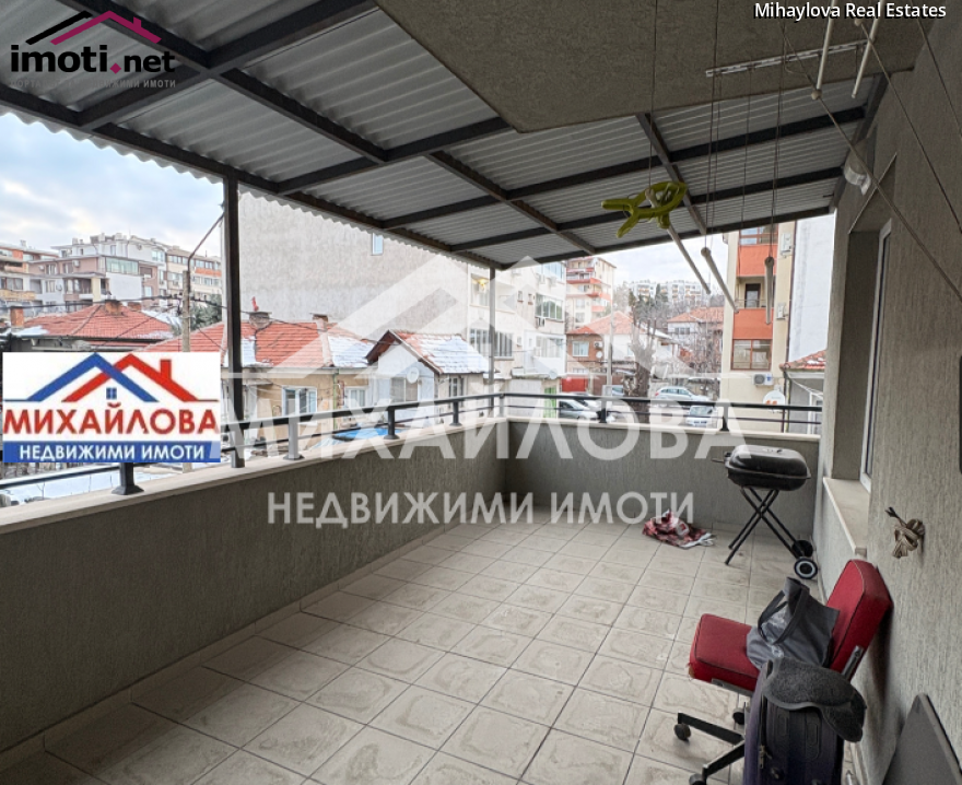slider image