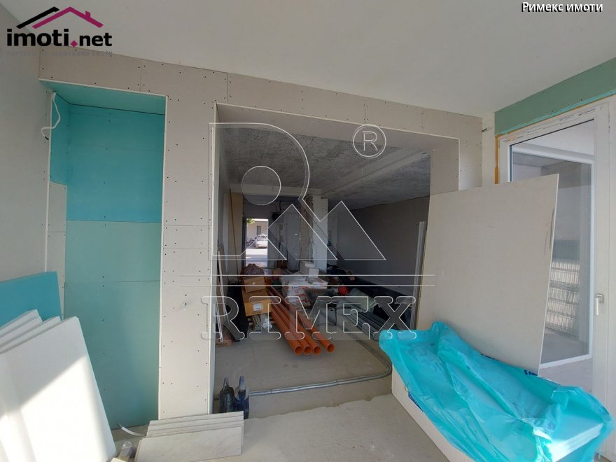 slider image