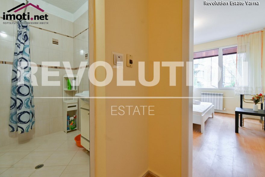 slider image