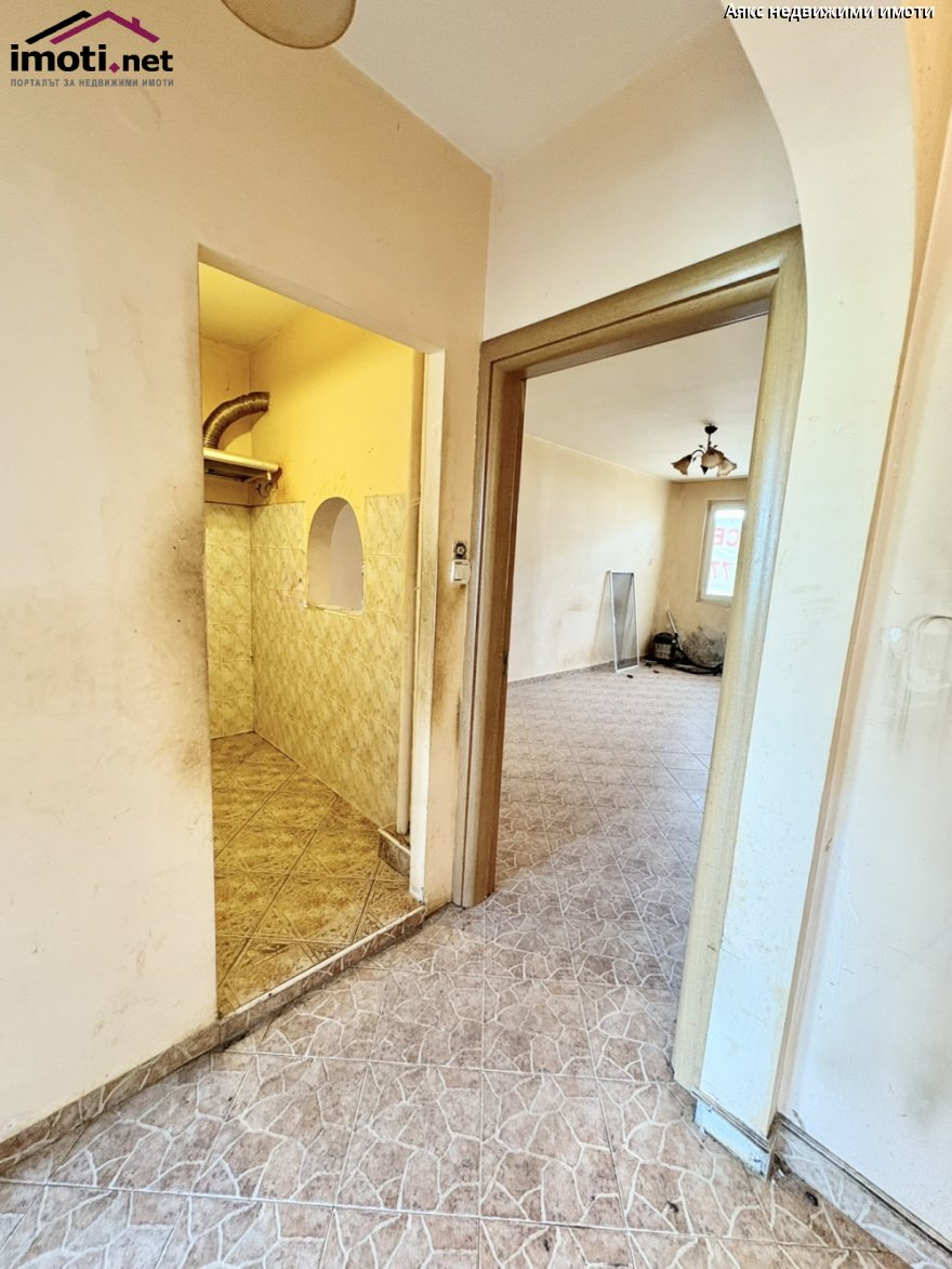 slider image