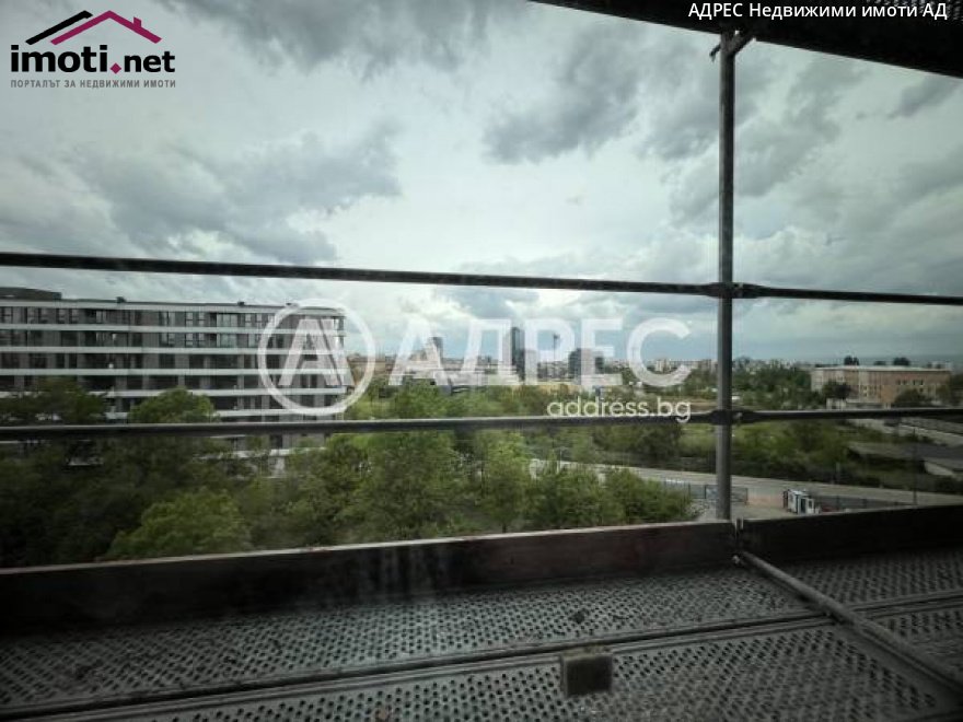 slider image