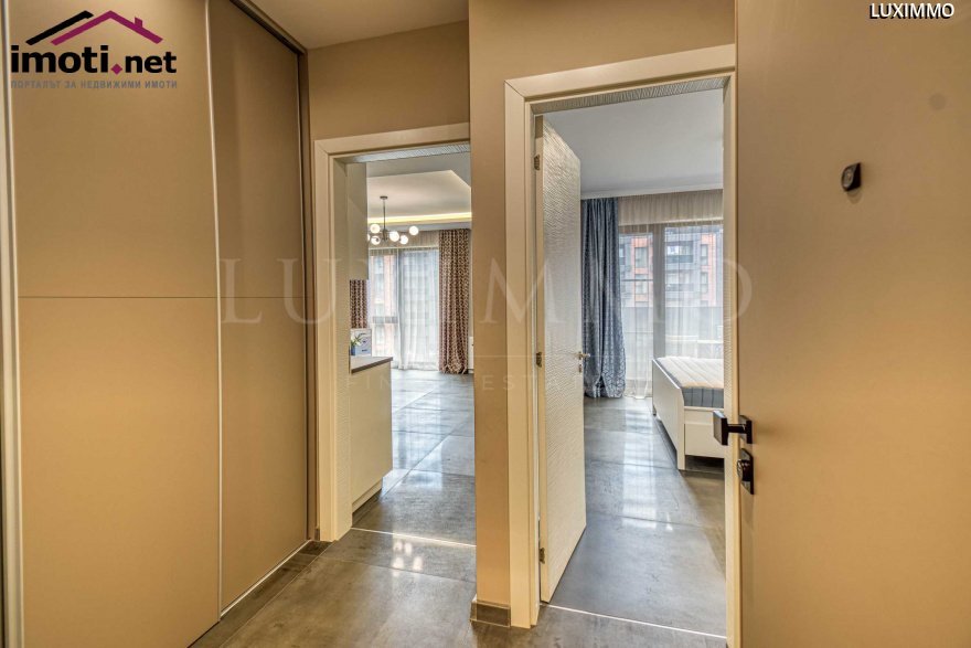 slider image