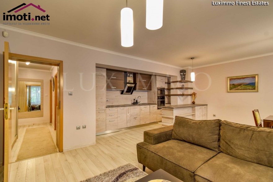 slider image