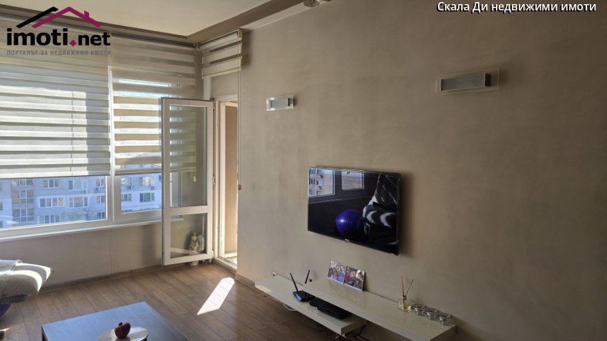 slider image