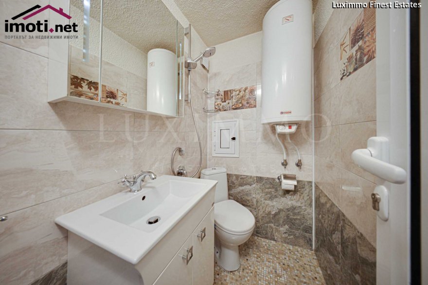 slider image