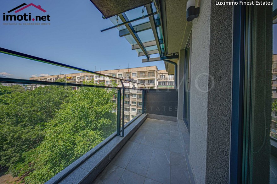slider image