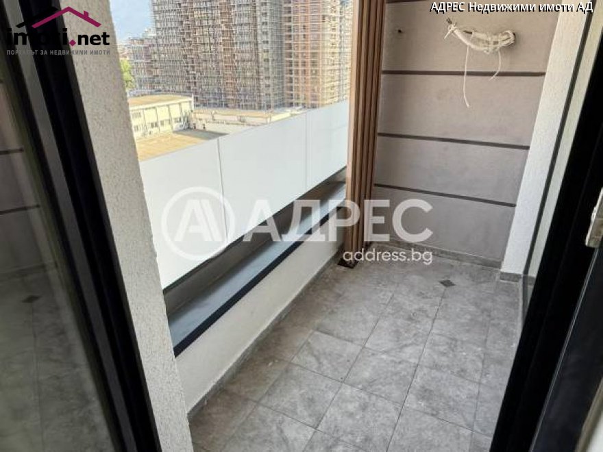 slider image