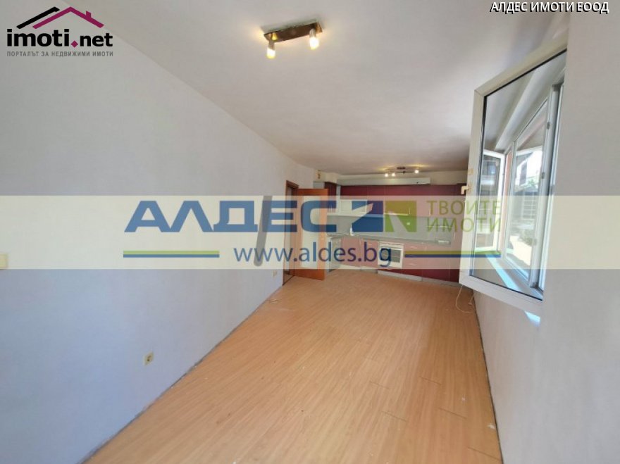 slider image